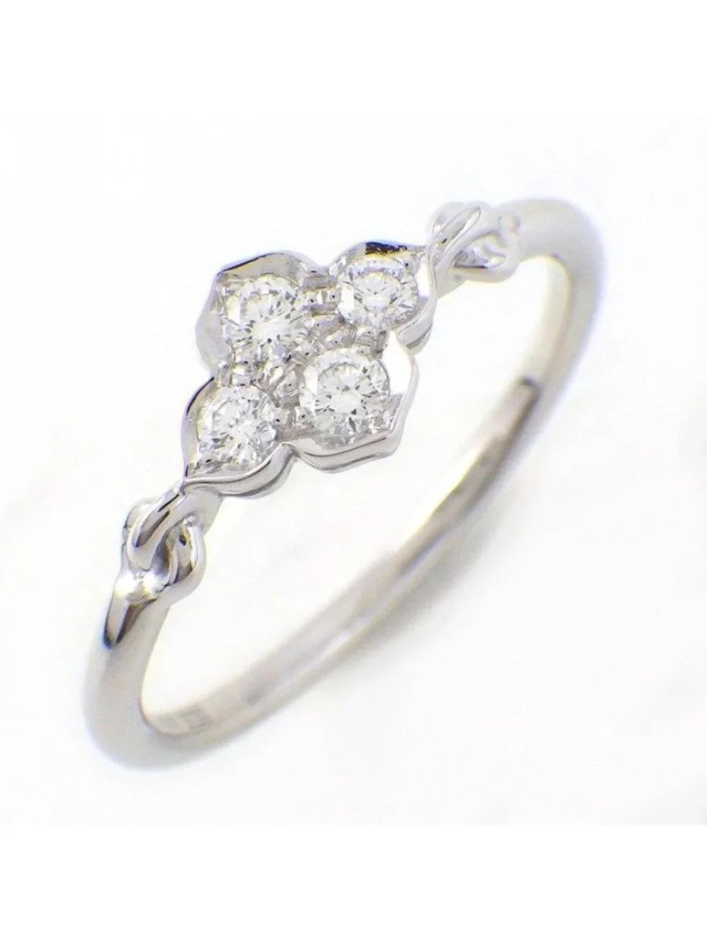 Cartier Ring Hindu Lotus Water Lilies Points Diamond 18K White Gold